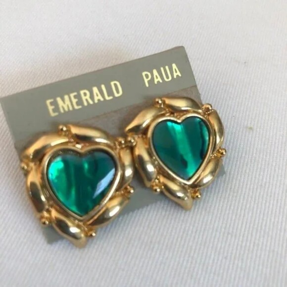 Heart Emerald Paua Shell Pierced Stud Earrings NOC - Picture 1 of 9
